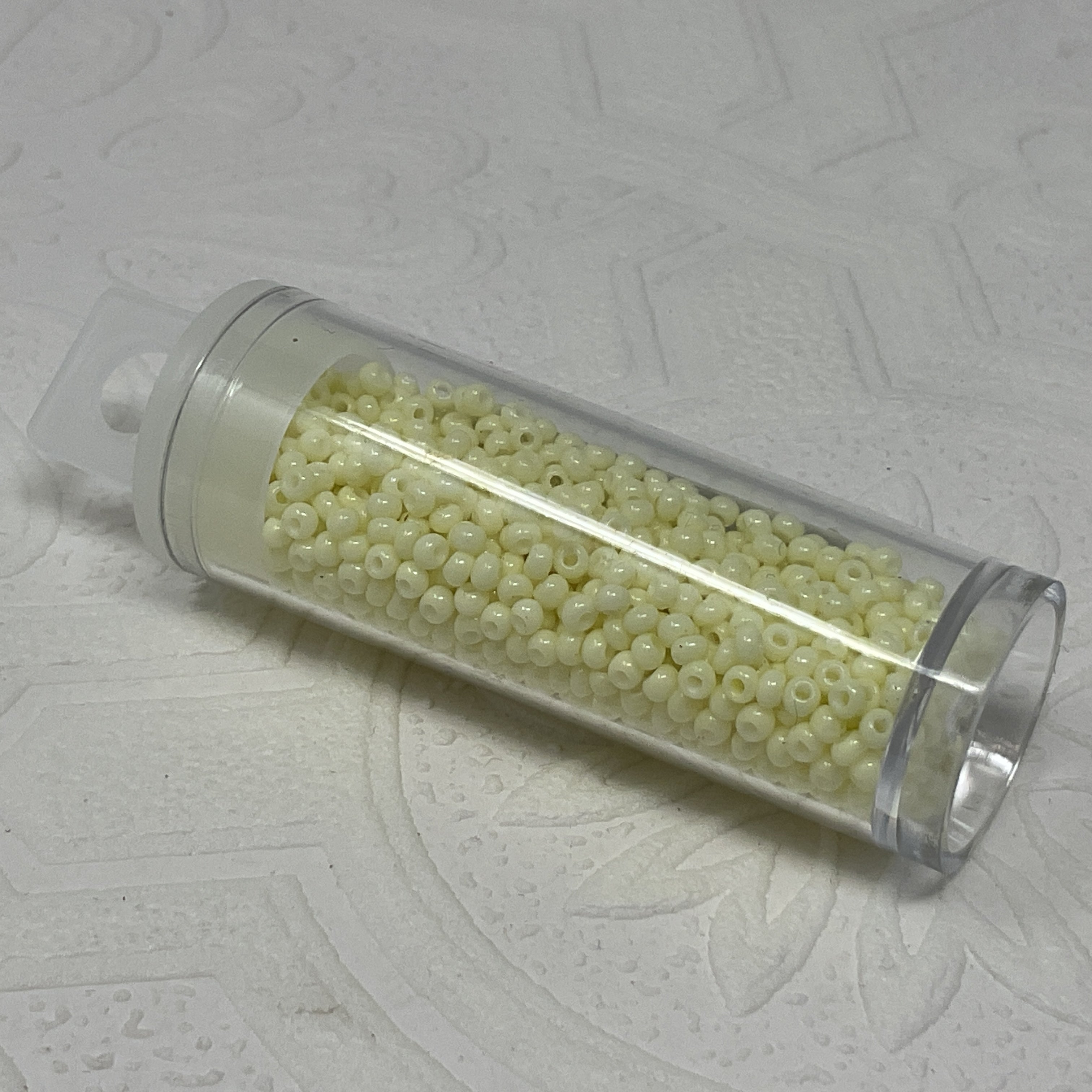 Seed Beads Size 11/0 - Pastel Yellow