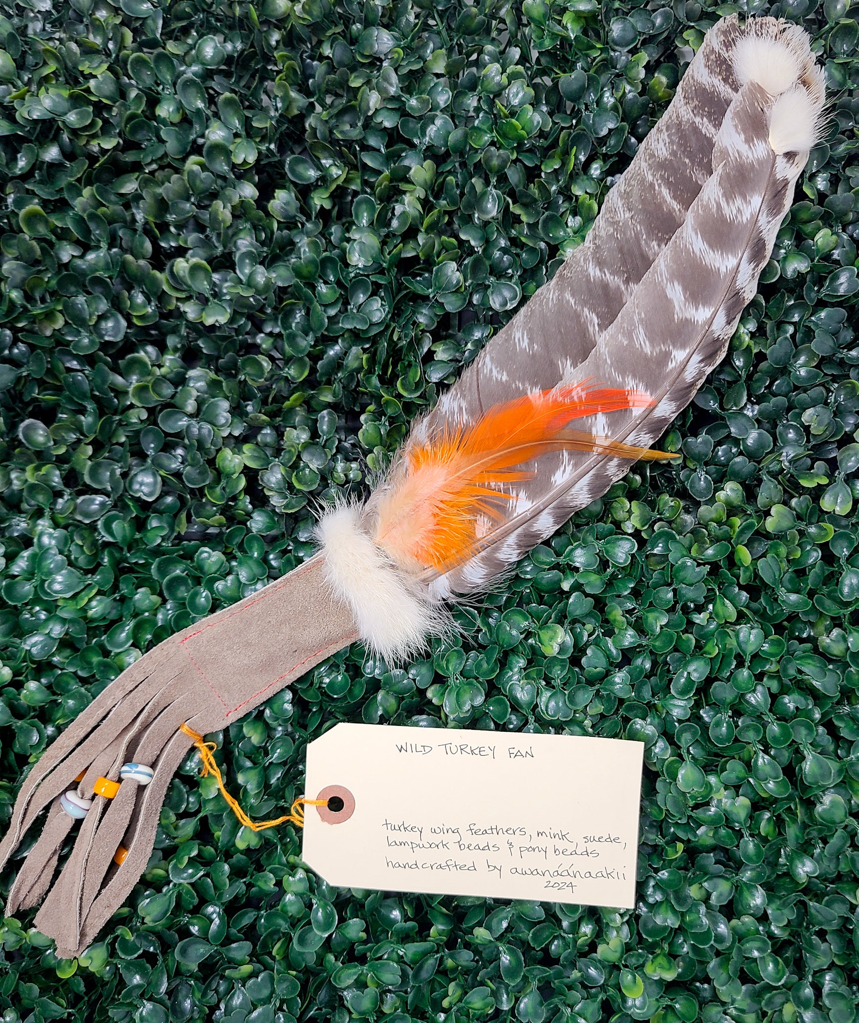 Awanáánaakii Small Wild Turkey Feather Fan