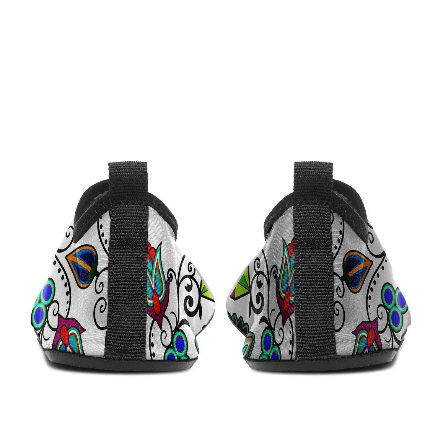 Indigenous Paisley White Sockamoccs Kid's Slip On Shoes 49 Dzine