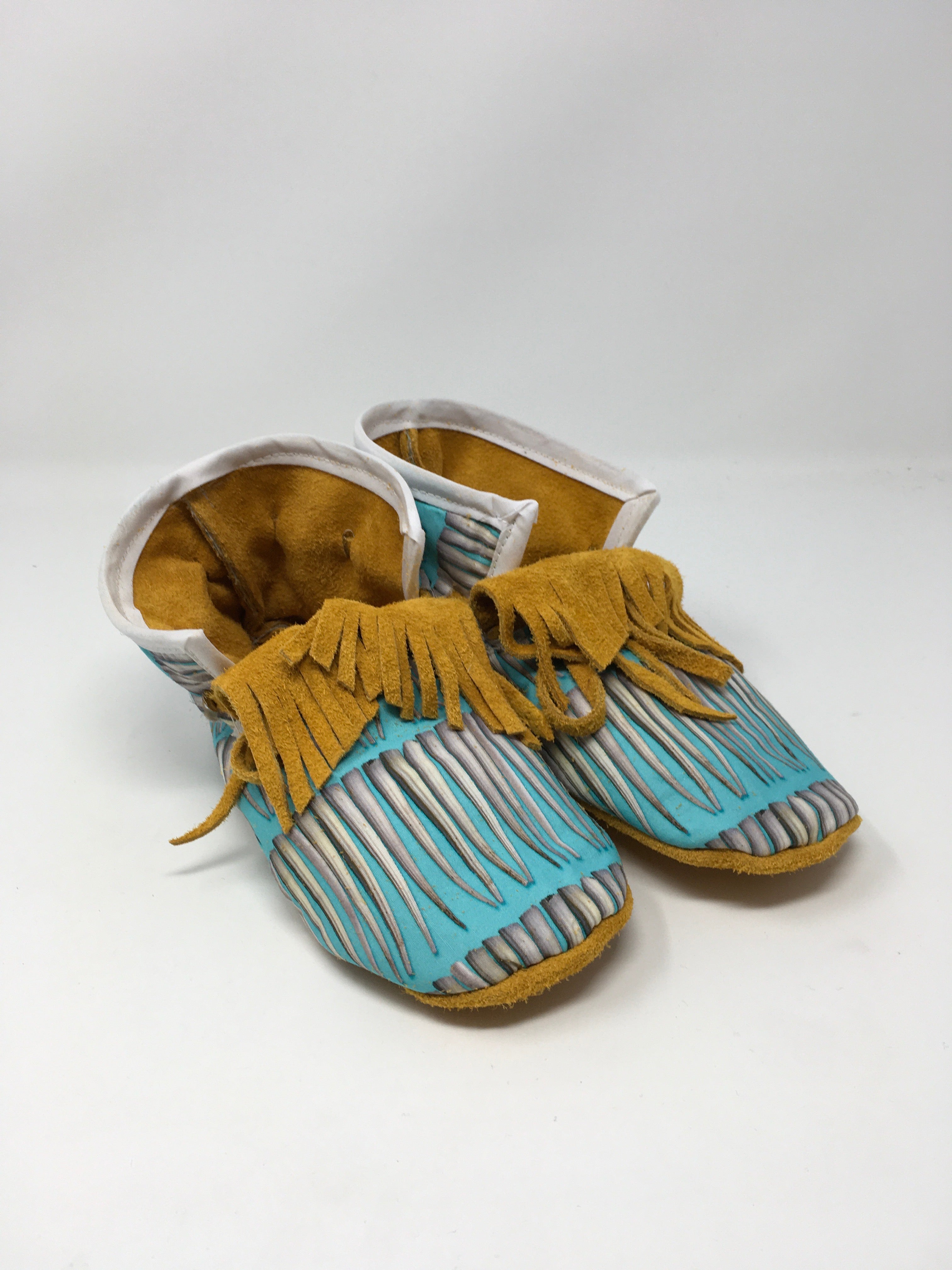 Floral Moosehide Moccasins 8 Kids