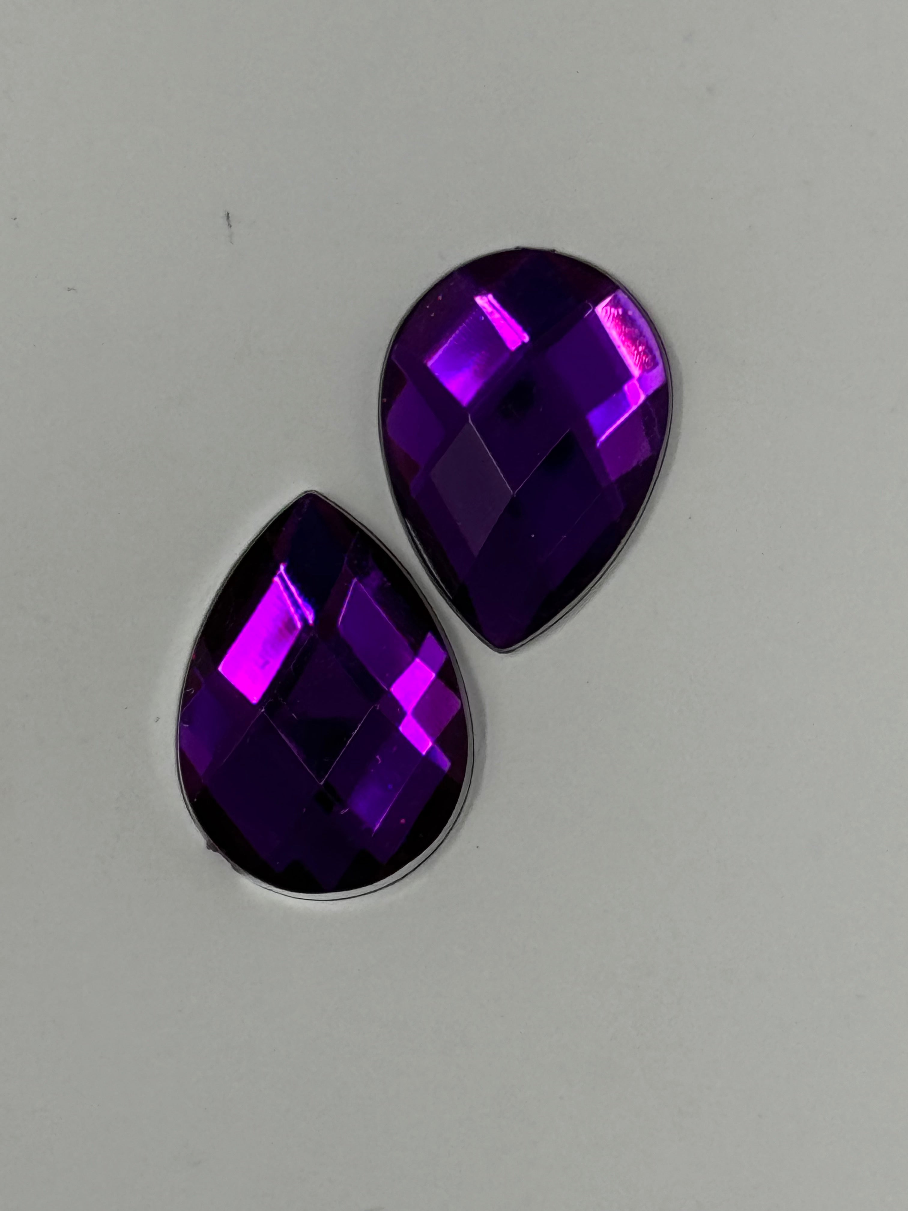 Rhinestone Earring Center Pair