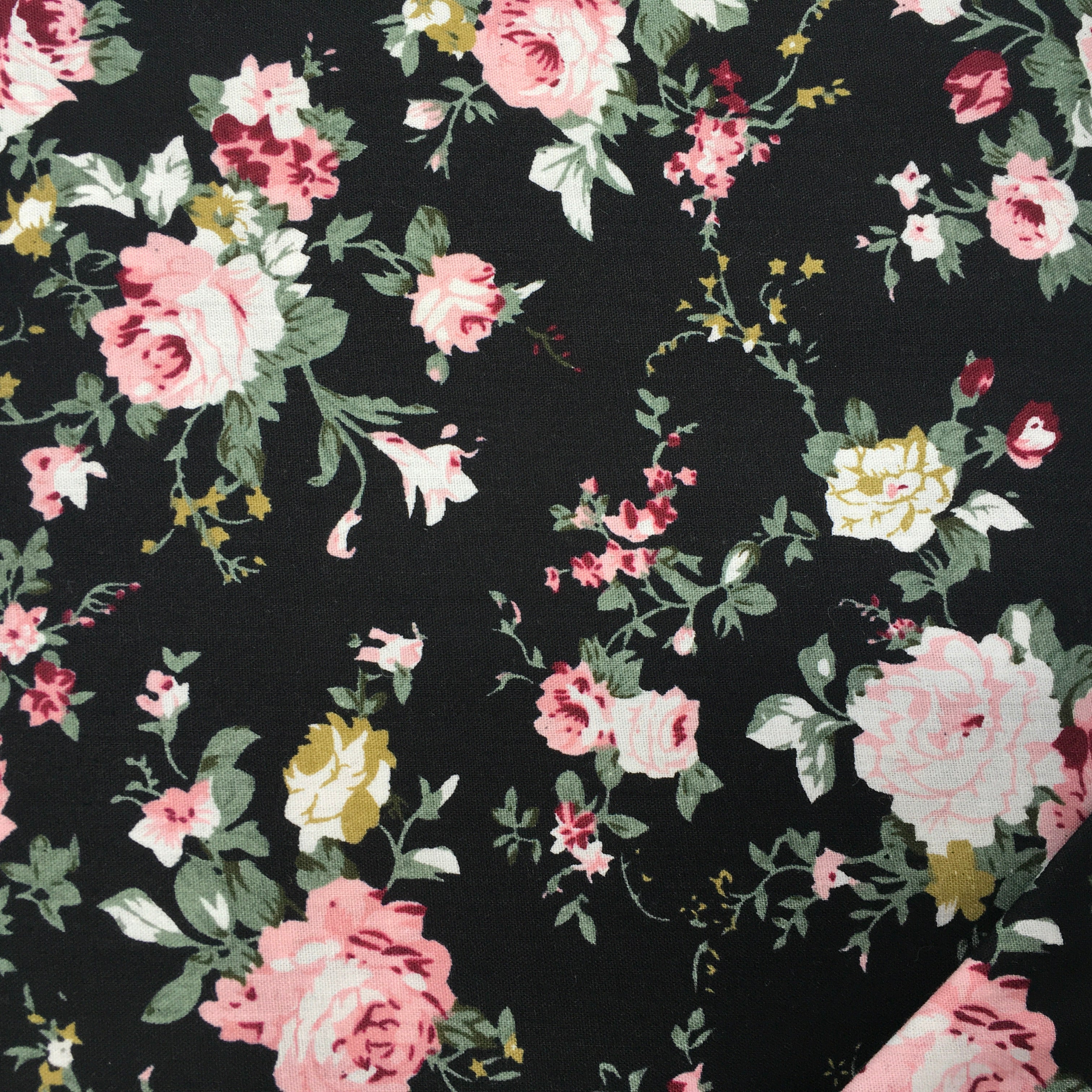 Garden Glimmer Black