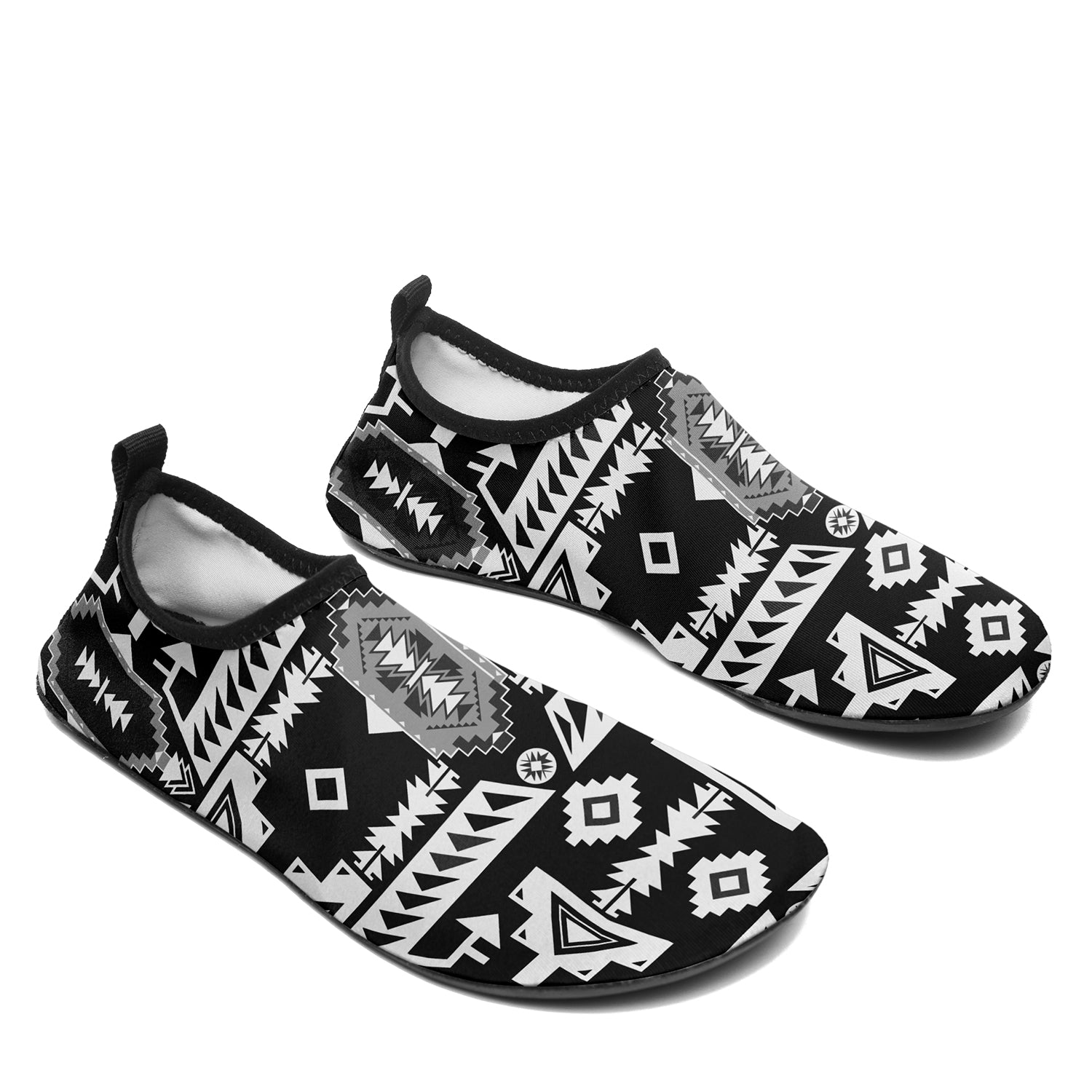 Chiefs Mountain Black and White Kid's Sockamoccs Slip On Shoes