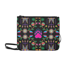 Load image into Gallery viewer, Geometric Floral Fall Black Clutch Bag
